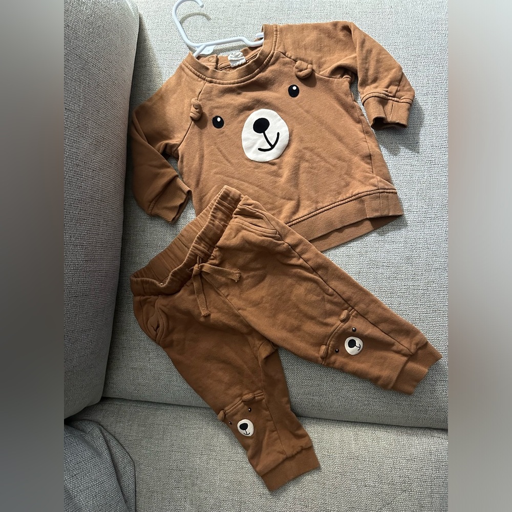 H&M bear outfit